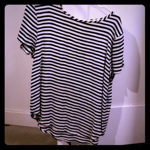 Black and white strip top H&M